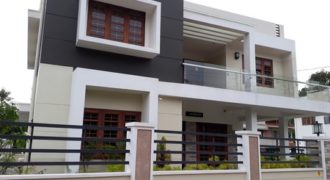 190 lakh 5 bedroom fully furnished new villa 2 km from lulu 2600 sq feet 5 cent east facing villa 9995061065