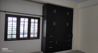 7000 rs one bedroom first floor for family near kinfra park 9188764468