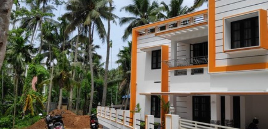 93 lakh 2350 sq feet 4 bedroom new house park 6 km 2 km from kinfra park MC road 200 meter 9995061065