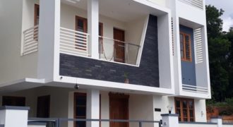 90 lakh 4 bedroom new house 2000 sq feet 5 cent pangapara park 2 km 9995061065