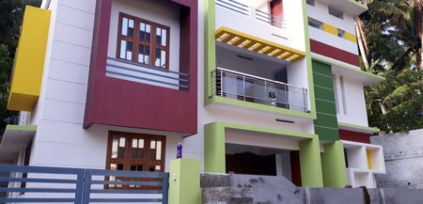 88 lakh 4 bedroom new house 2300 sq feet 5.4 cent kariyavattom park 4 km 9995061065