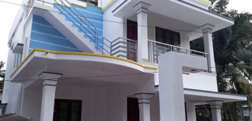 32 lakh 3 bedroom new house 1300 sq feet 3.7 cent bus stop 200 meter park 9 km 9995061065