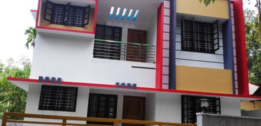 60 lakh 3 bedroom new house 1600 sq feet 4.5 cent bus stop 300 meter near kinfra park 9995061065