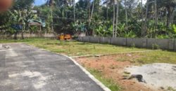 4.5 cent new residence property bus stop 200 meter location chanthavila park 5 km north facing land 9995061065