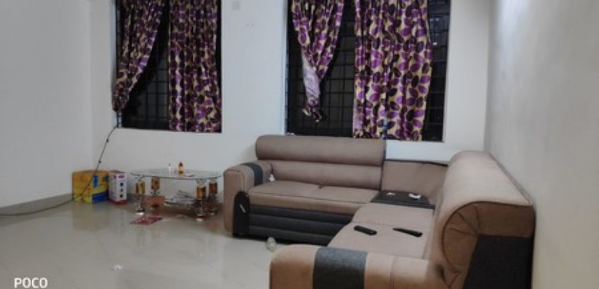 2 bedroom fully furnished flat near lulu mall 25000 rs ph 9188764468