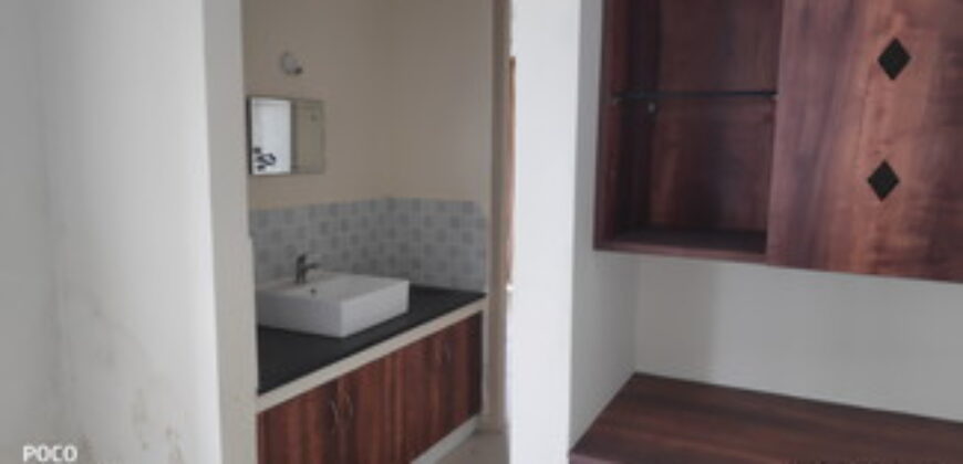 20000 rs 2 bedroom fully furnished nikujam I park nh side 2 km from technopark 9188764468