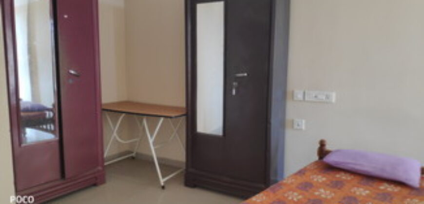 20000 rs 2 bedroom fully furnished nikujam I park nh side 2 km from technopark 9188764468