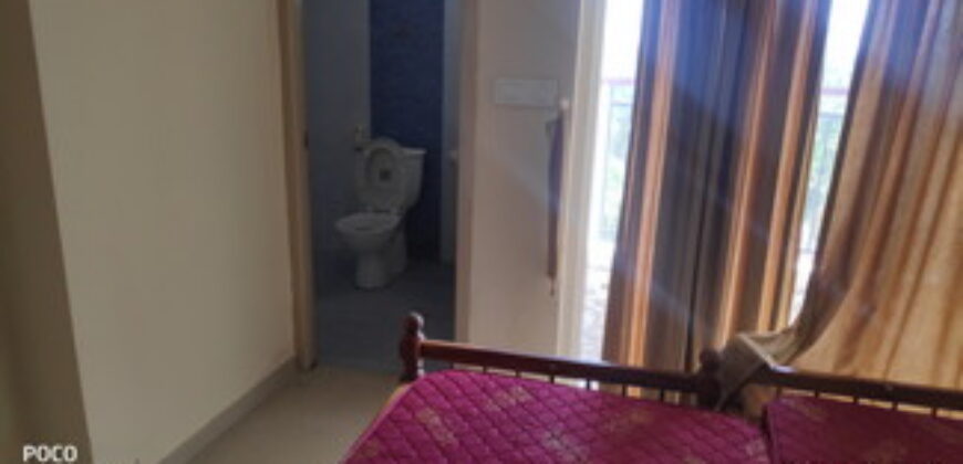 20000 rs 2 bedroom fully furnished nikujam I park nh side 2 km from technopark 9188764468