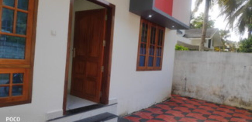 65 lakh 4 bedroom new house manvila 2 km from infosys and ust bus stop 1 km 9188764468