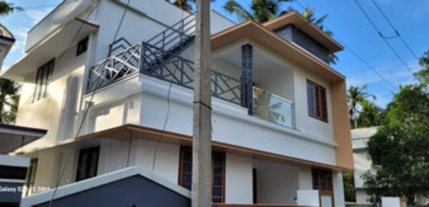 15000 rs 3 bedroom brand new independent house near kinfra park chanthavila for family ph 9188764468