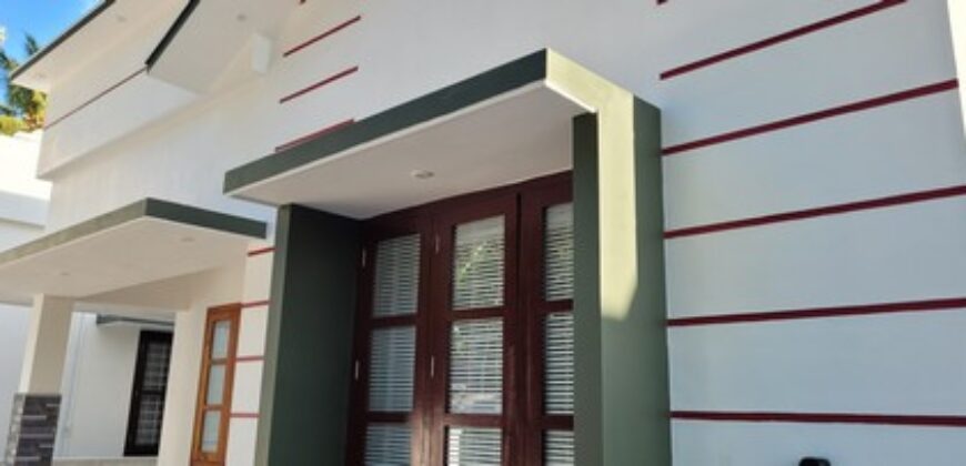 36 LAKH 2 BEDROOM BRAND NEW VILLA 6 KM FROM TECHNOPARK 850 SQ FEET 4 CENT 6282419384
