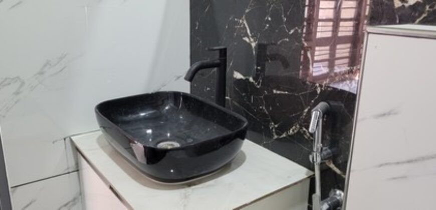 15000 rs 2 bedroom brand new first floor semi furnished manvila 2 km from infosys and ust 9188764468