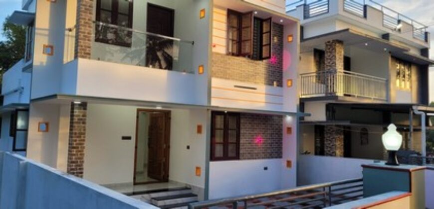 52 lakh 3 bedroom brand new house 5 km from park mangatukonam 1450 sq feet 4,2 cent 6282419384