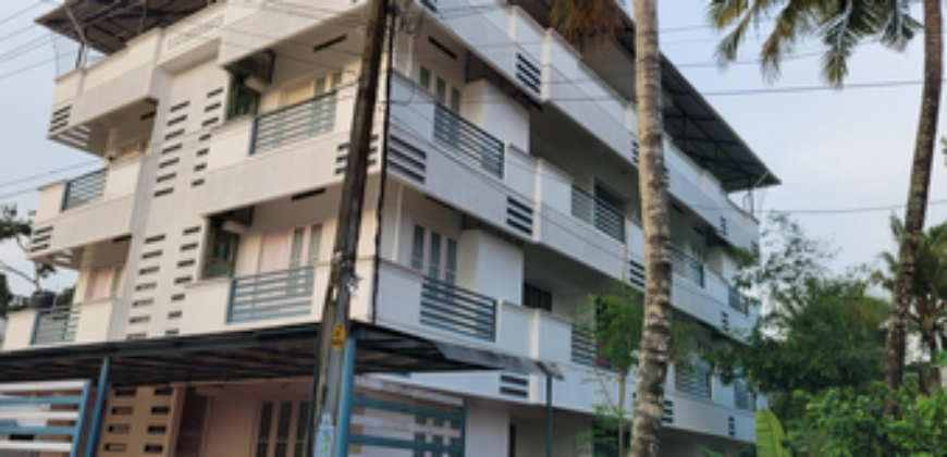 15000 rs 2 bedroom fully furnished apartment 2 km from kinfra park chanthavila 100 meter bus stop 9188764468