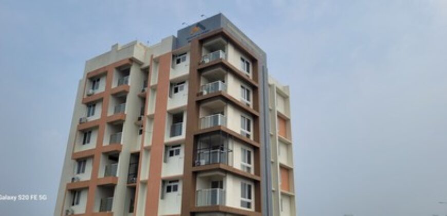 23000 rs 2 bedroom fully furnished flat NH road side 2 km from technopark back gate 9188764468