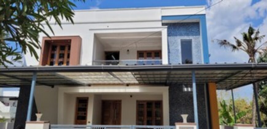 16000 rs 3 bedroom brand new first floor hall and kitchen 12 villa project 1 km from kinfra park chanthavila 9188764468