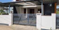 16000 rs 3 bedroom brand new first floor hall and kitchen 12 villa project 1 km from kinfra park chanthavila 9188764468