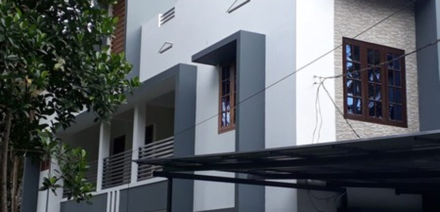 18000 rs 2 bedroom fully furnished apartment kazhakuttom foor 6 bachelors 1.5 km from technopark 9188764468